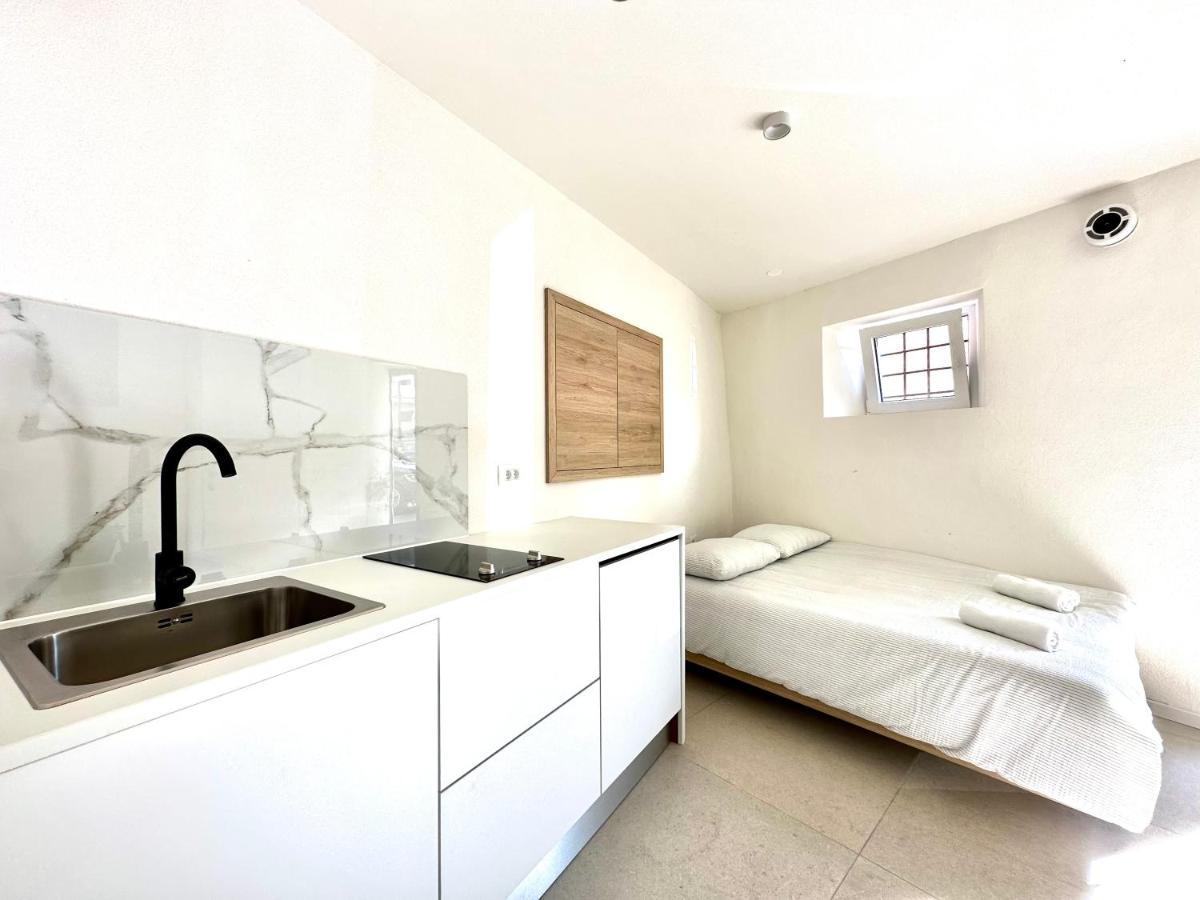 Damir Skomina Apartments Koper Bagian luar foto