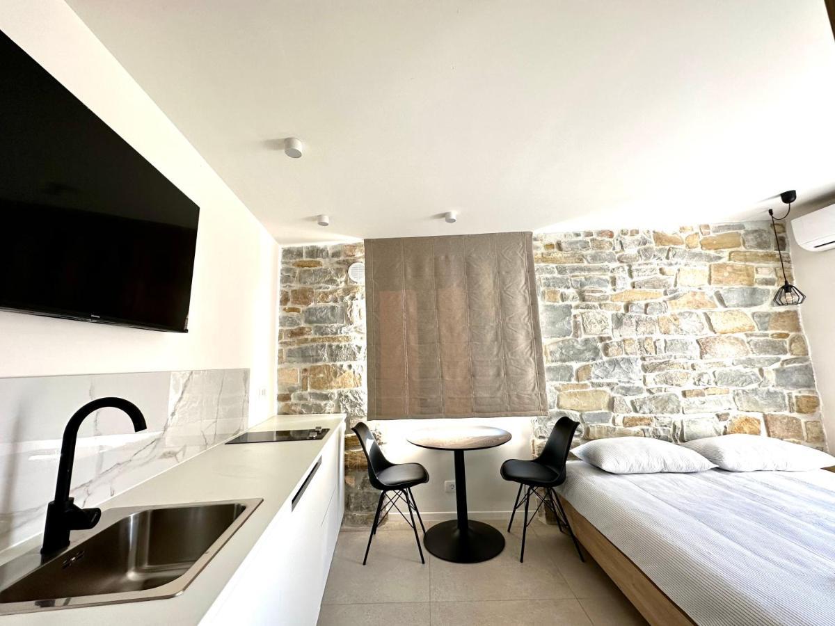 Damir Skomina Apartments Koper Bagian luar foto