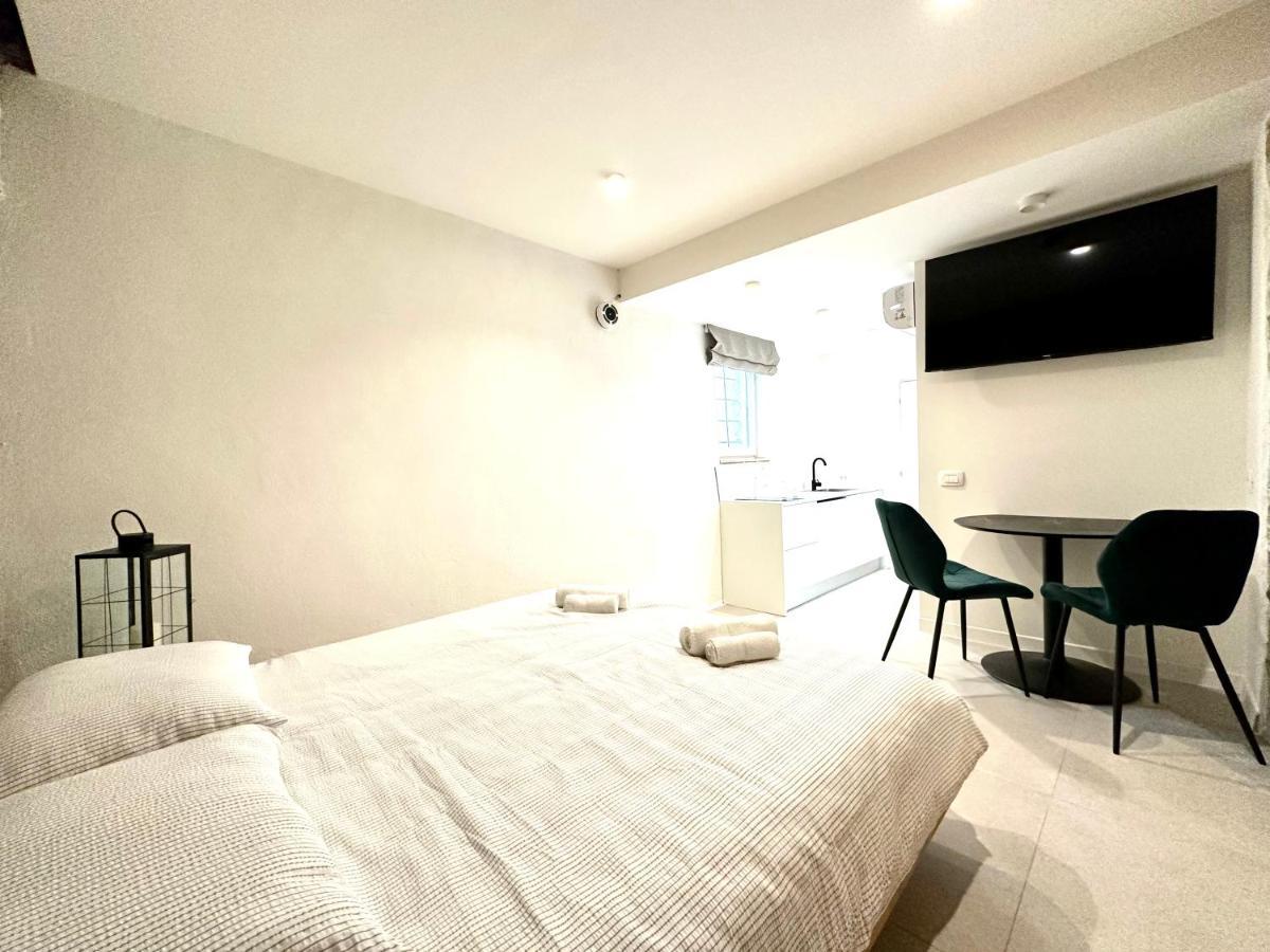 Damir Skomina Apartments Koper Bagian luar foto