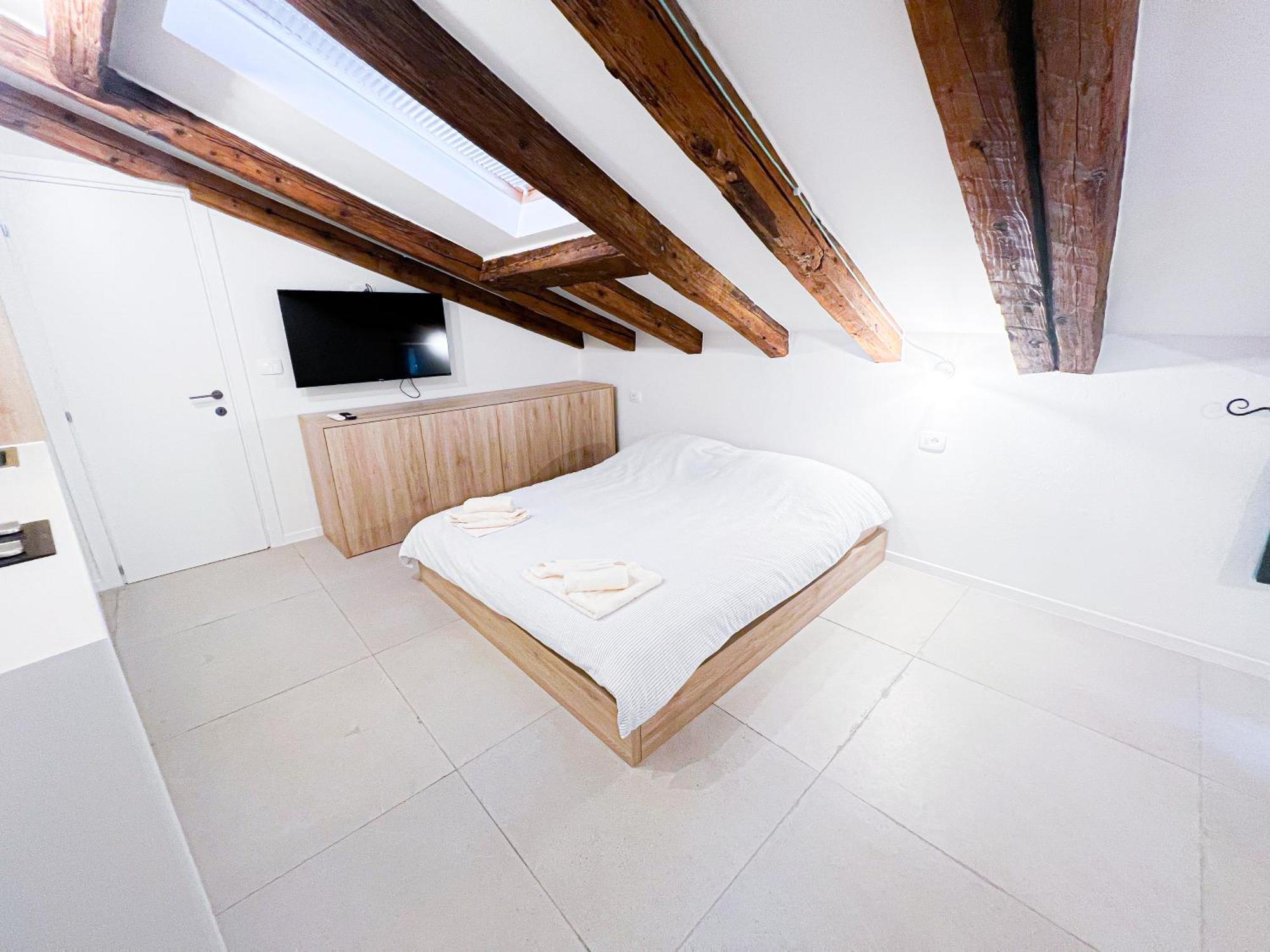 Damir Skomina Apartments Koper Bagian luar foto