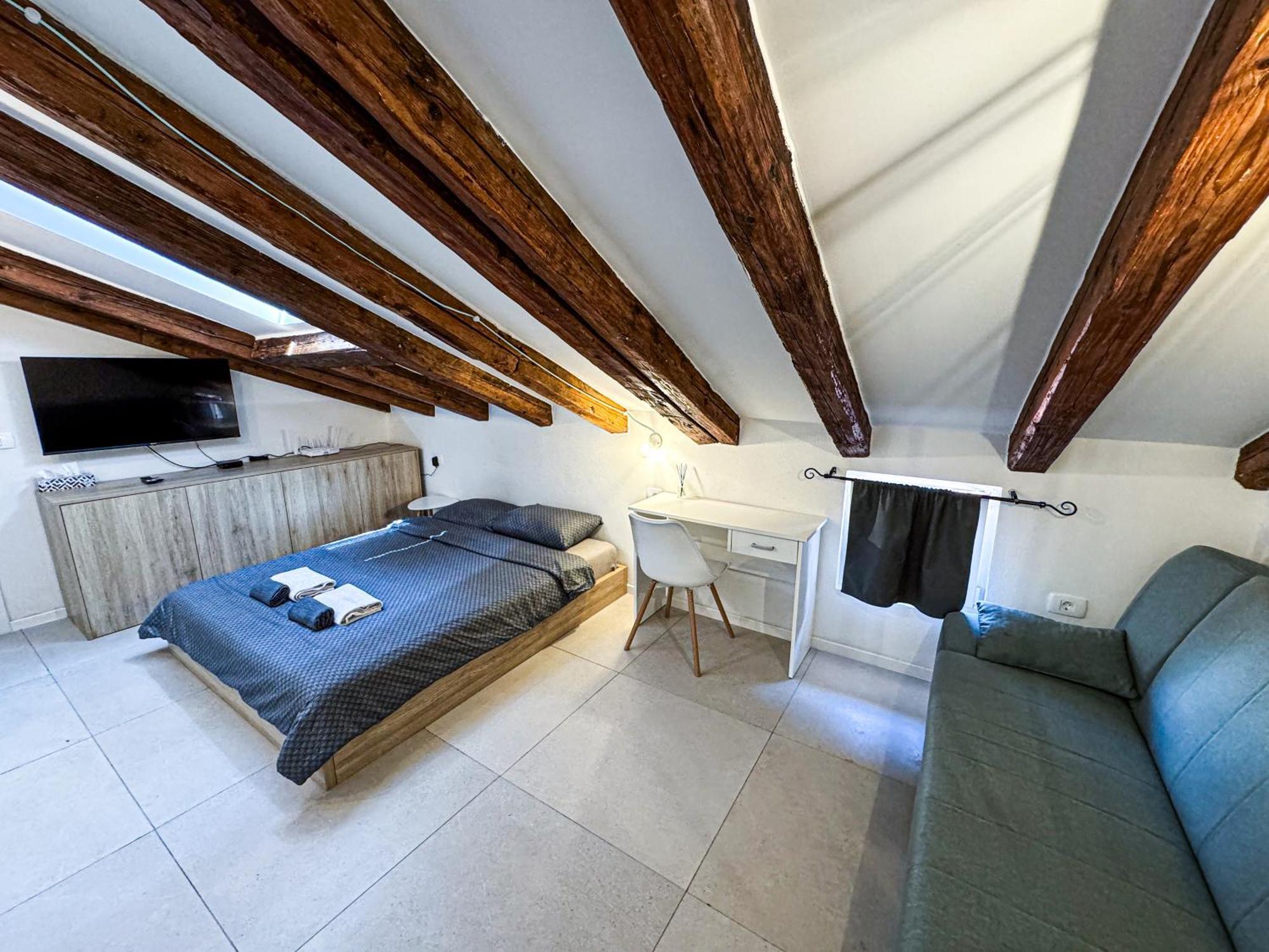 Damir Skomina Apartments Koper Bagian luar foto